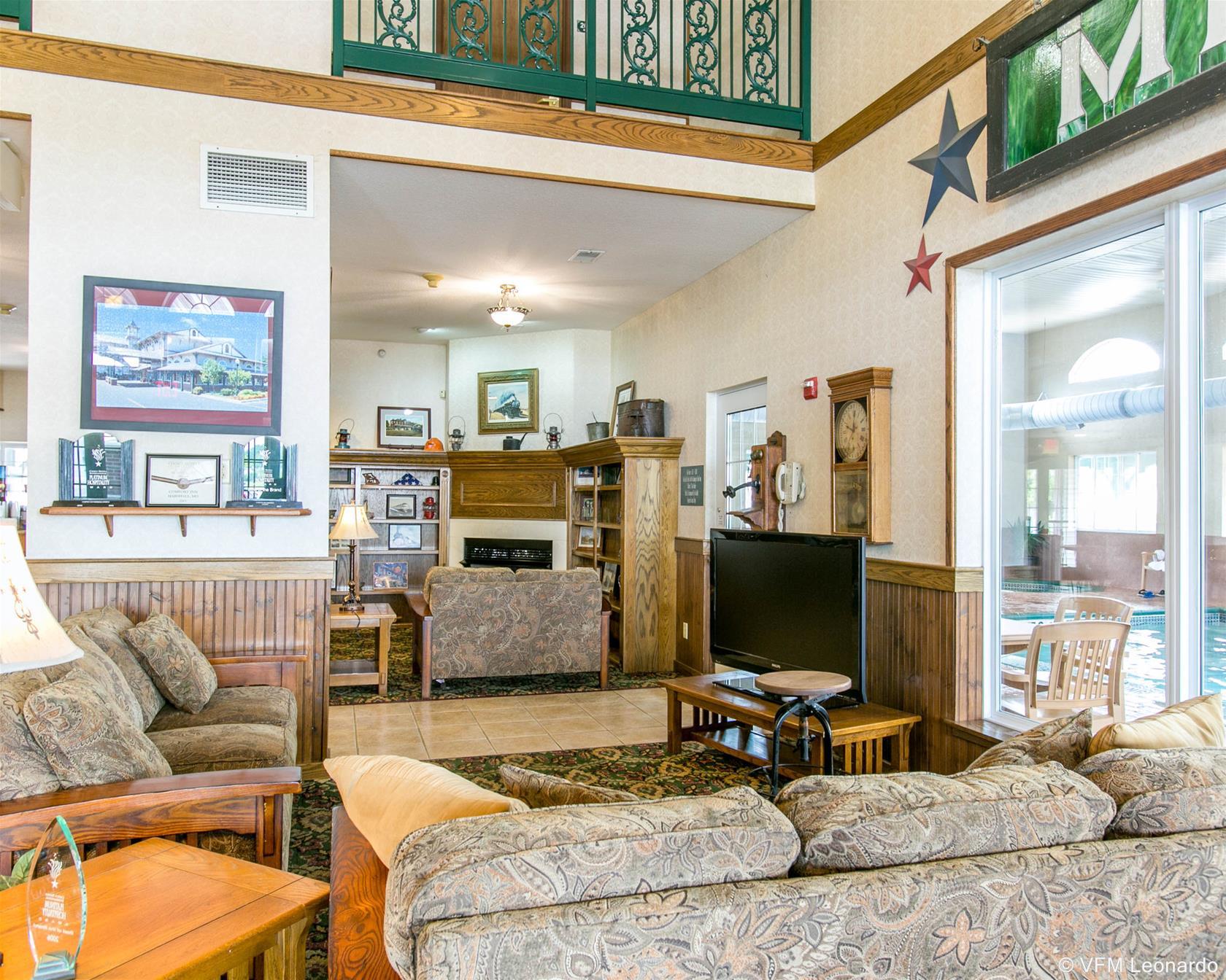 Comfort Inn Marshall Station Εξωτερικό φωτογραφία